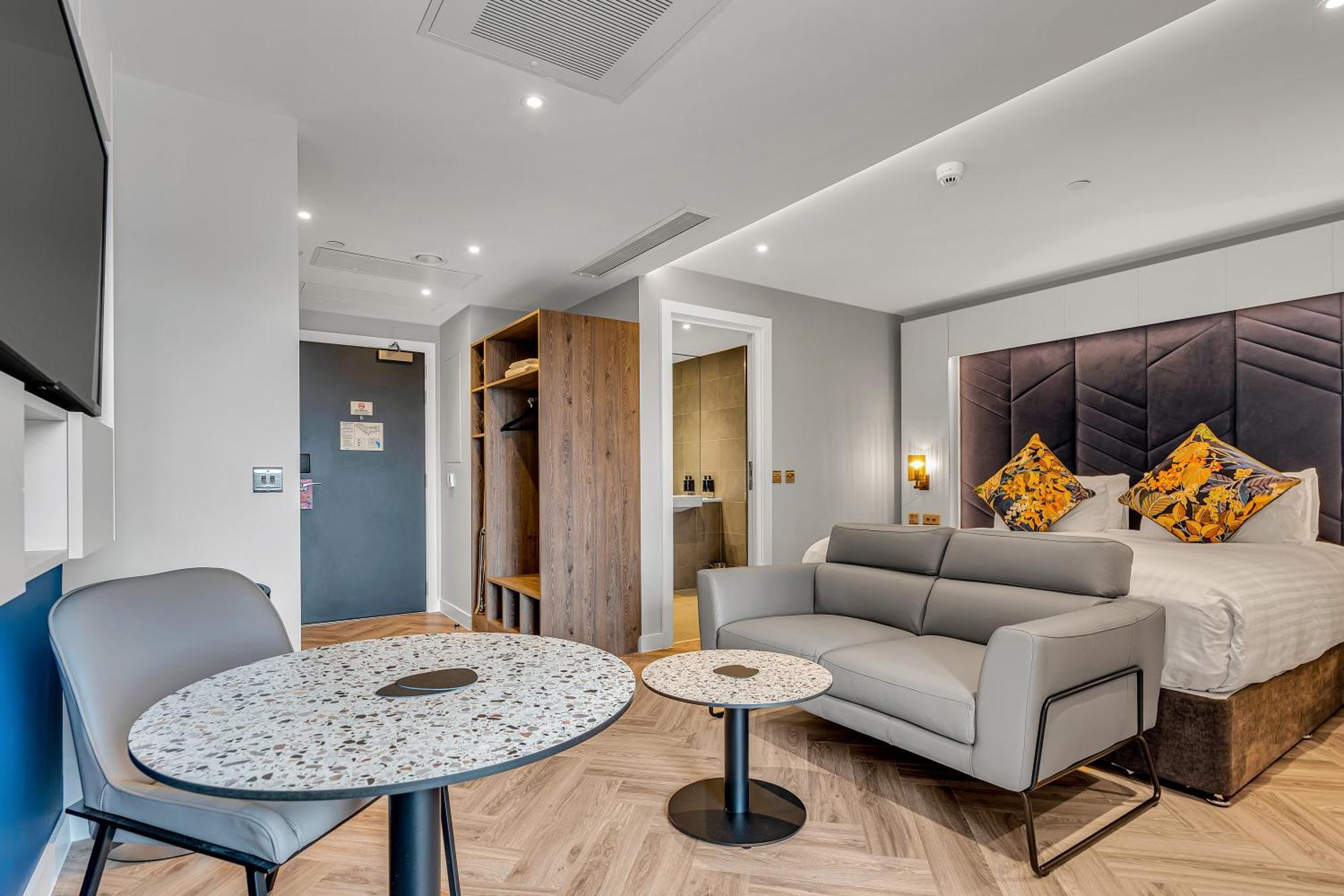 Roomzzz Edinburgh Dış mekan fotoğraf