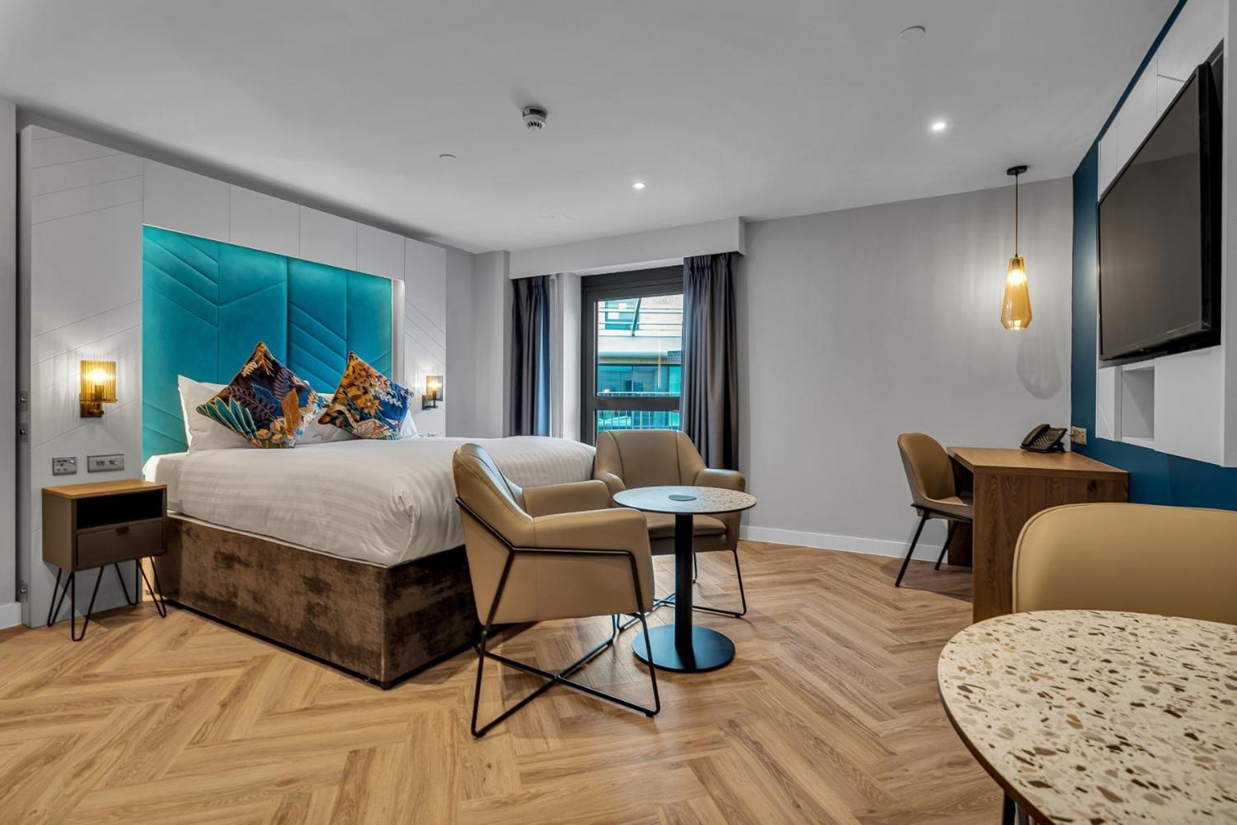 Roomzzz Edinburgh Dış mekan fotoğraf