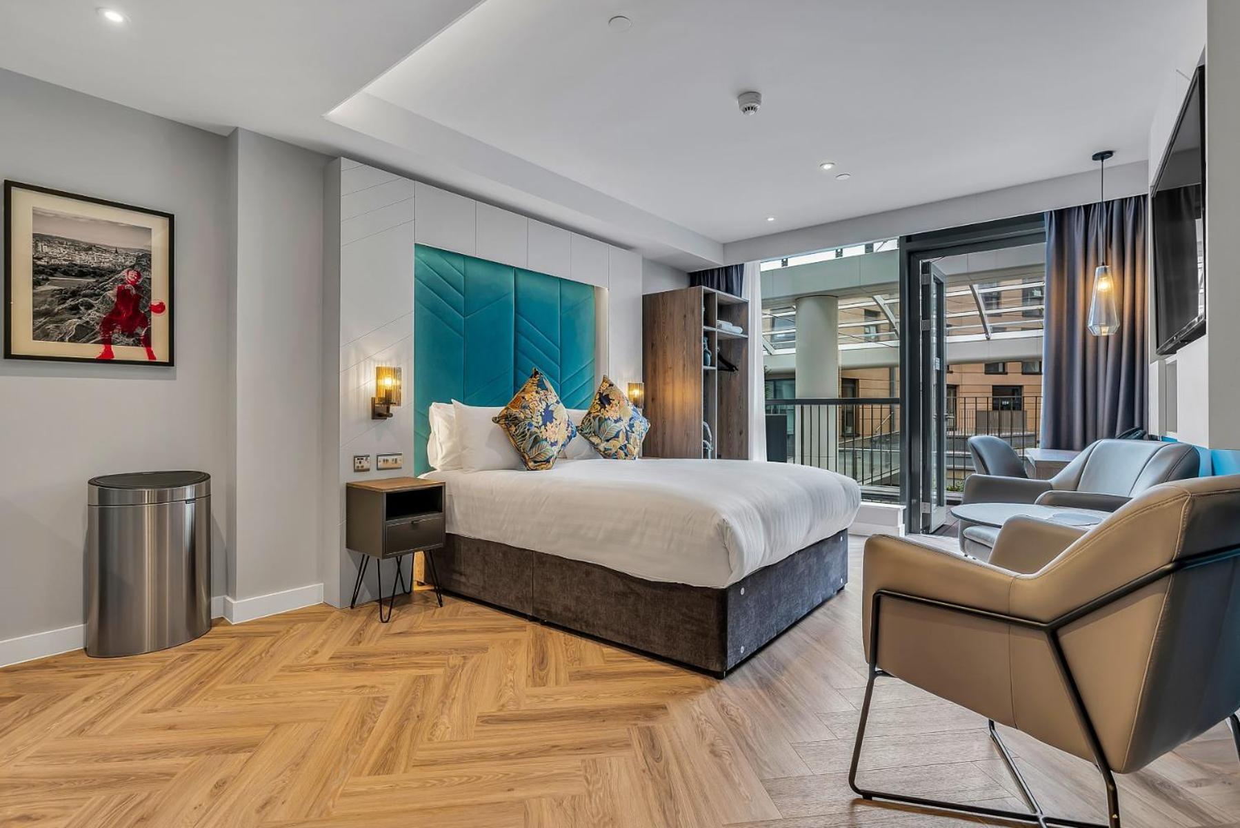 Roomzzz Edinburgh Dış mekan fotoğraf